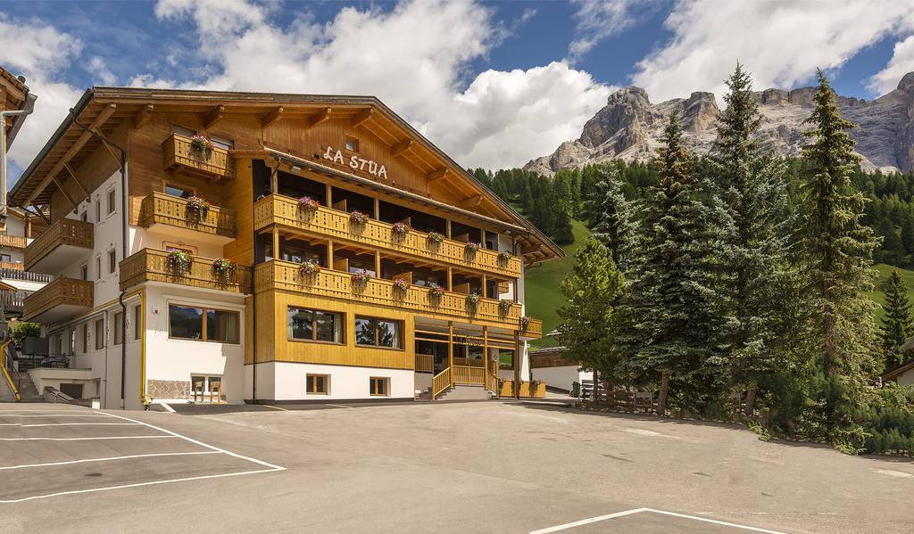 La Stua Hotel San Cassiano  Exterior photo